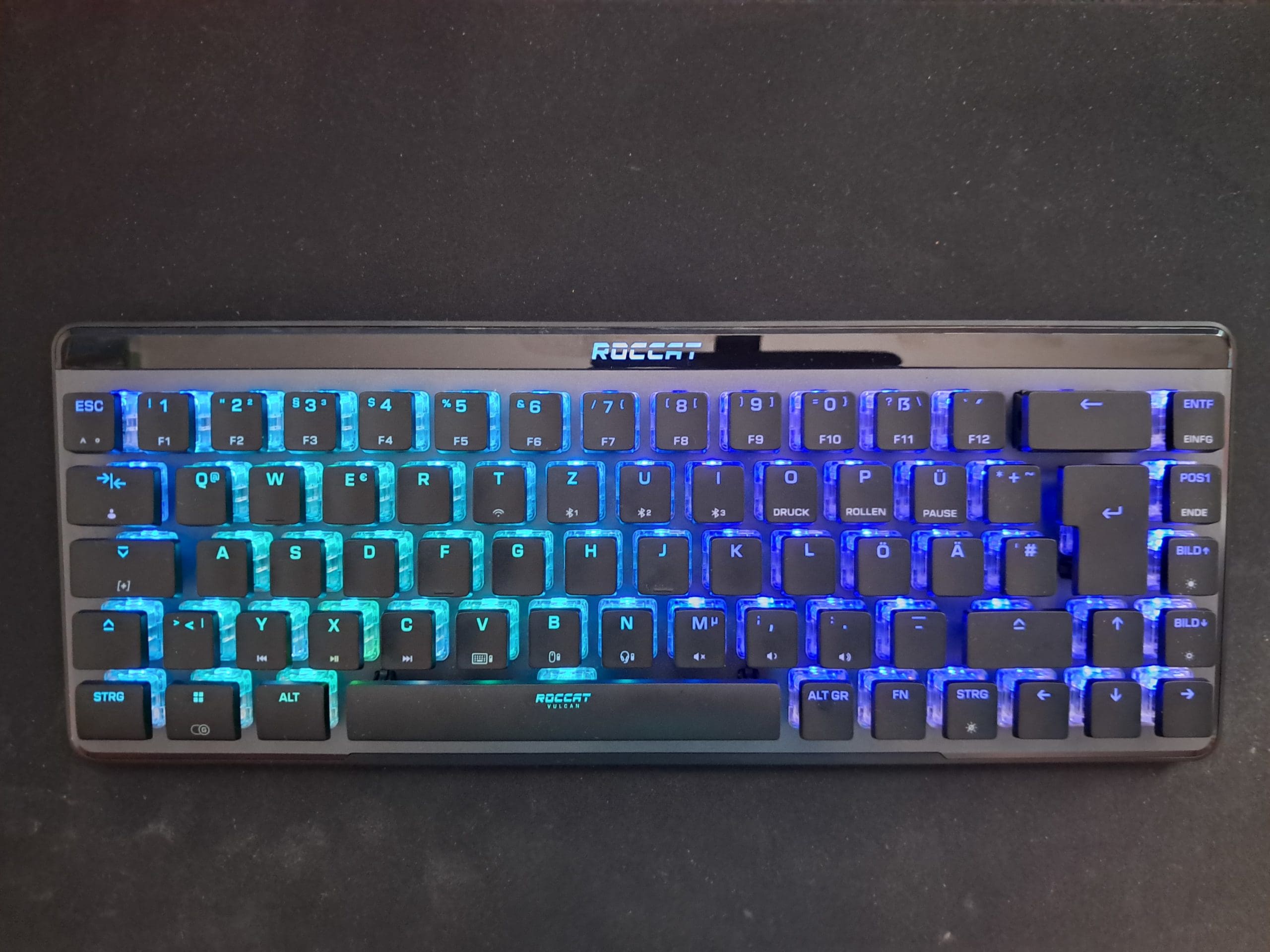 Roccat Vulcan II Mini Air Test - Gamers.at
