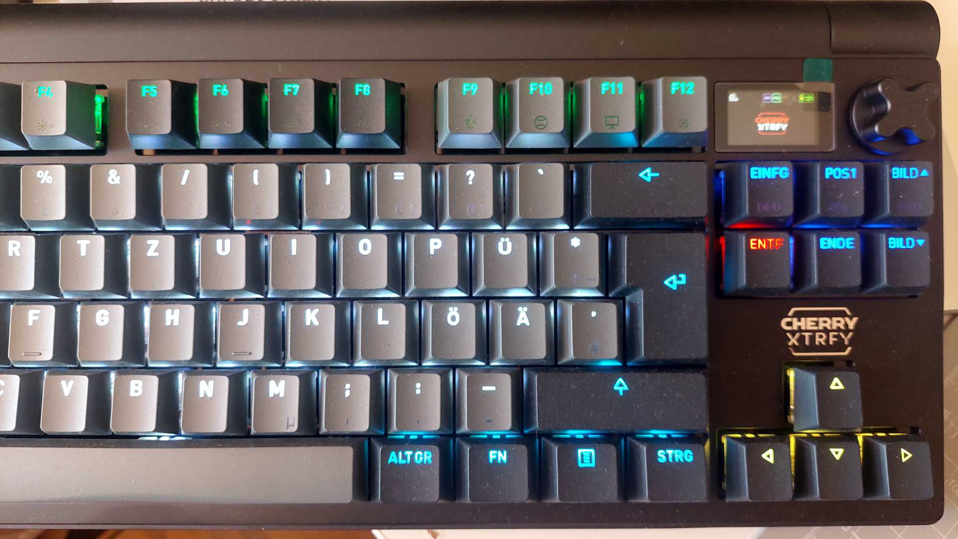 Cherry-Xtrfy-MX83-TKL-Beleuchtungsproblem