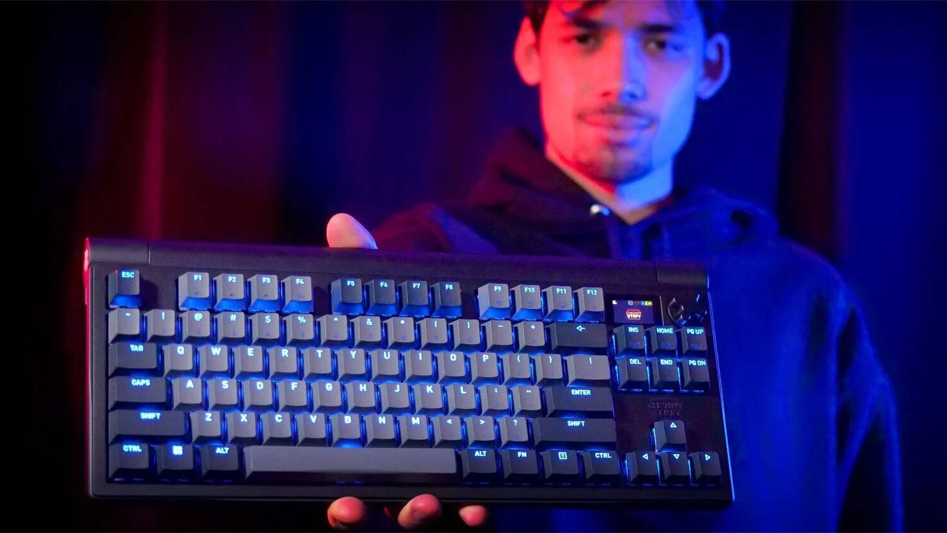 Cherry-Xtrfy-MX83-TKL-Lifestyle