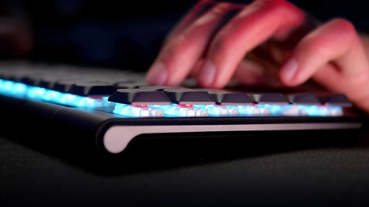 Cherry-MX101_Wirelesse_RGB