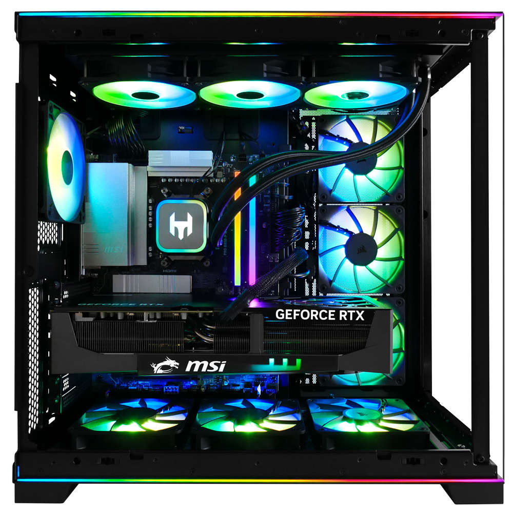 bester-gaming-pc-fuer-3000-euro-innenansicht Blick durch die Glasscheibe auf Mainboard, Arbeitsspeicher, Grafikkarte, Deckelradiator mit drei Lüftern und Bodenlüfter